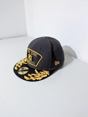 New Era 59Fifty NY Yankees Scrambled Eggs Fitted Hat - Black & Gold Leaf, 7 5/8